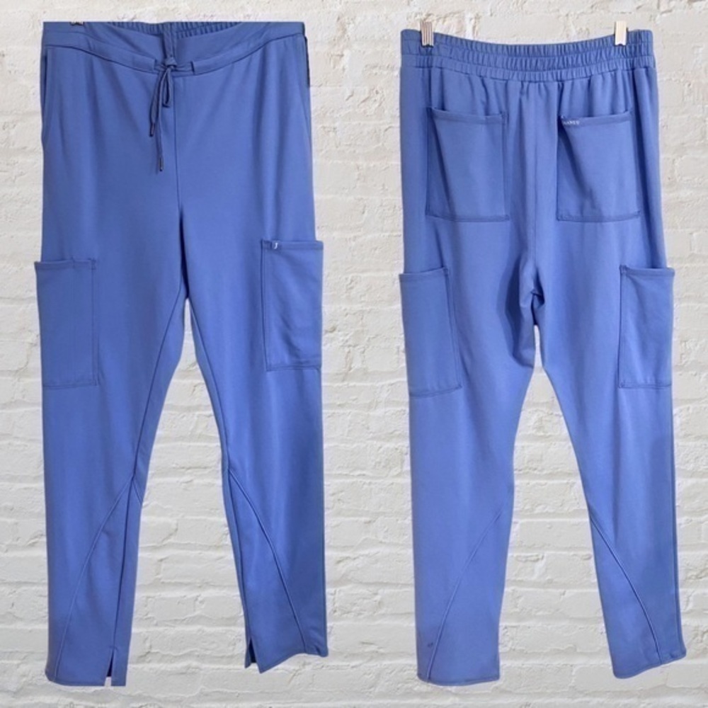 Jaanuu Scrubs